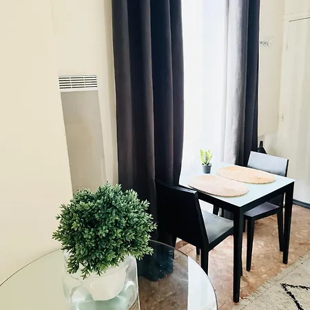 Cozy Flat Heart Of דירה *