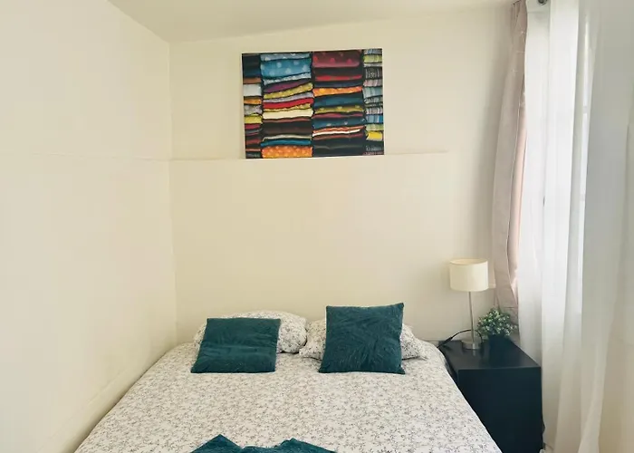 Cozy Flat Heart Of